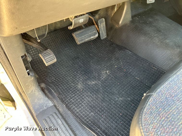 image for item NL9582 2005 Chevrolet Silverado 1500  pickup truck