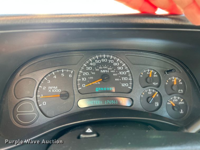 image for item NL9582 2005 Chevrolet Silverado 1500  pickup truck