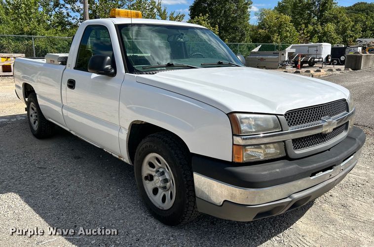 image for item NL9583 2005 Chevrolet Silverado 1500  pickup truck