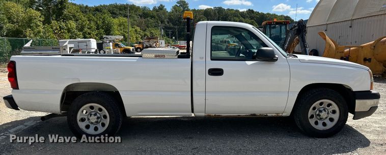 image for item NL9583 2005 Chevrolet Silverado 1500  pickup truck