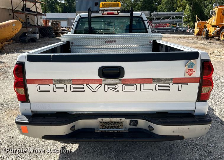 image for item NL9583 2005 Chevrolet Silverado 1500  pickup truck