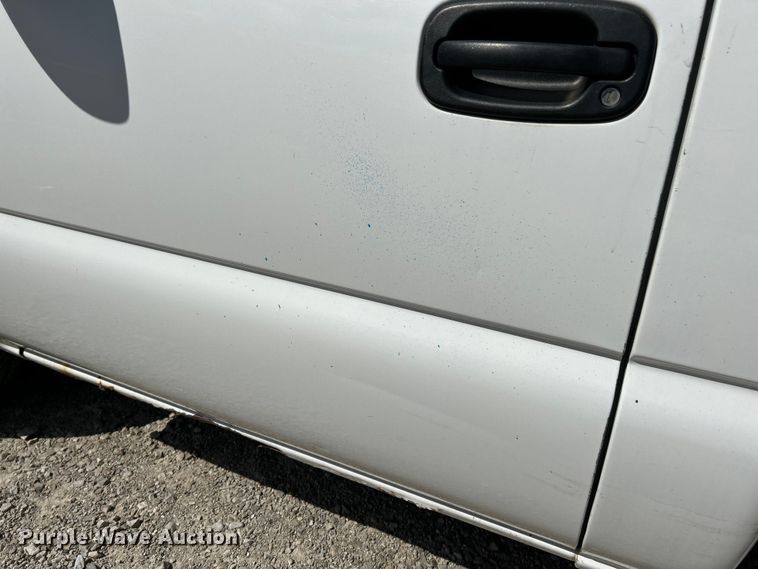 image for item NL9583 2005 Chevrolet Silverado 1500  pickup truck