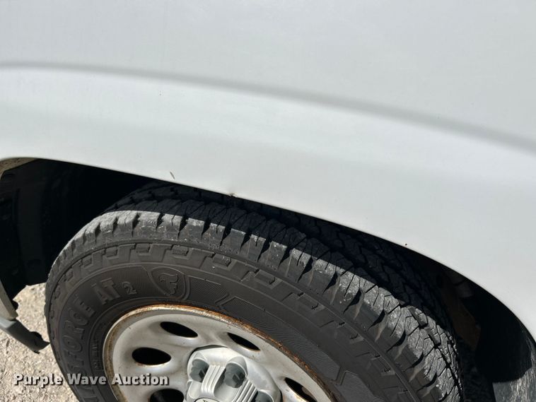 image for item NL9583 2005 Chevrolet Silverado 1500  pickup truck