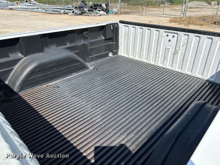 image for item NL9583 2005 Chevrolet Silverado 1500  pickup truck