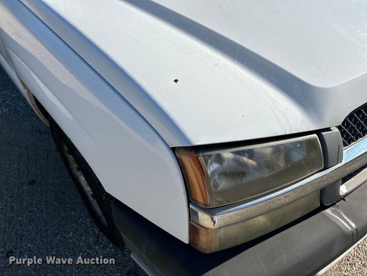 image for item NL9584 2005 Chevrolet Silverado 1500  pickup truck
