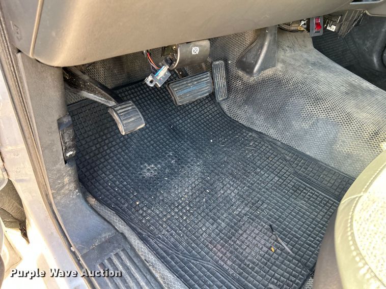 image for item NL9584 2005 Chevrolet Silverado 1500  pickup truck