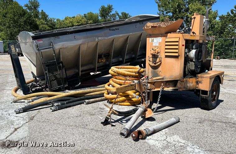 image for item NL9585 Voeller Mud-Jack H-200  concrete pump