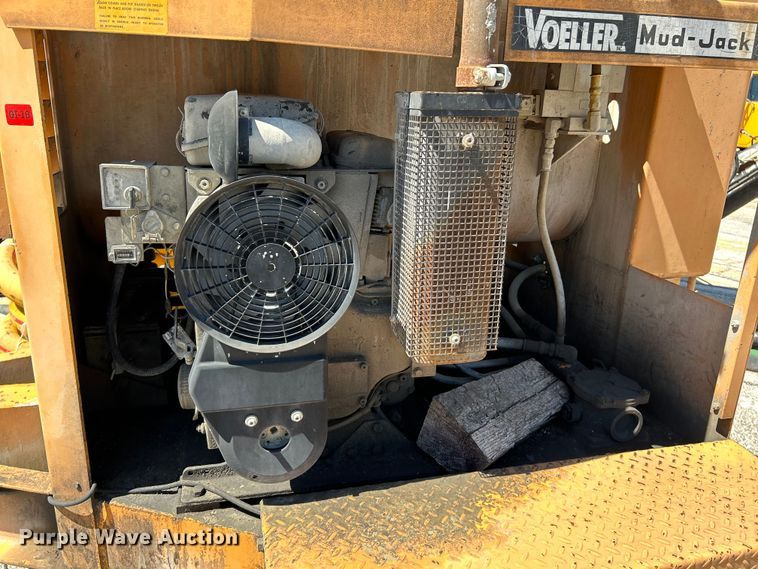 image for item NL9585 Voeller Mud-Jack H-200  concrete pump