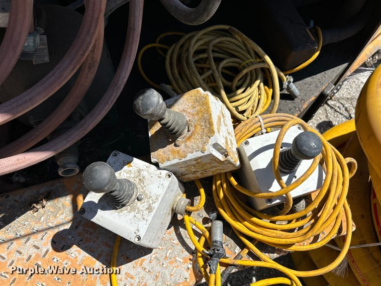 image for item NL9585 Voeller Mud-Jack H-200  concrete pump