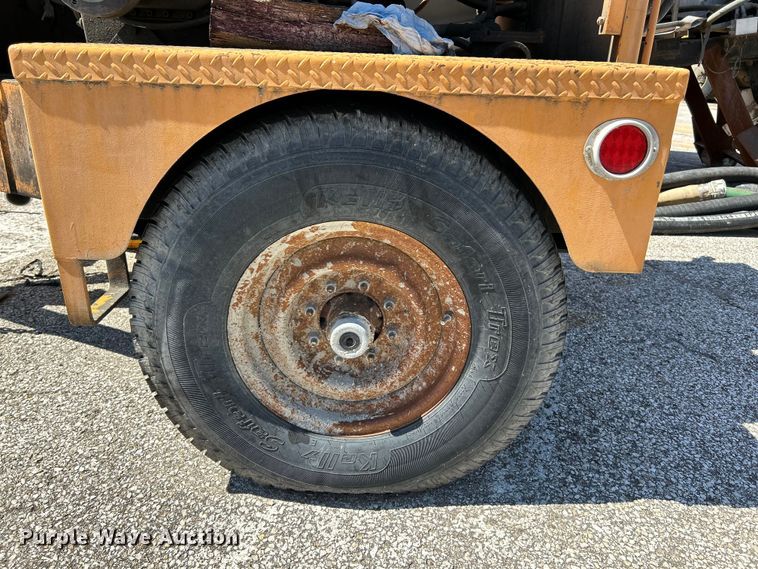 image for item NL9585 Voeller Mud-Jack H-200  concrete pump