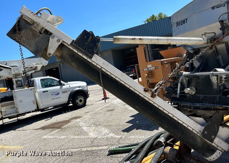 image for item NL9585 Voeller Mud-Jack H-200  concrete pump