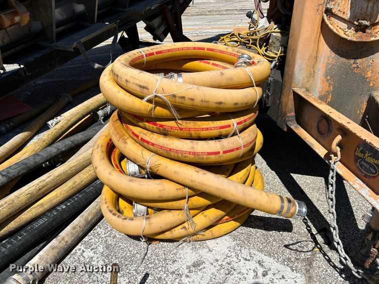 image for item NL9585 Voeller Mud-Jack H-200  concrete pump