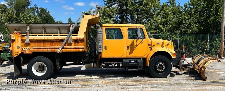 image for item NL9587 2001 International 4900  dump truck