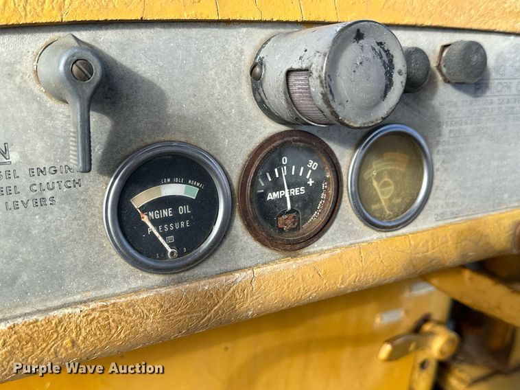 image for item NP9449 1960 Caterpillar D6B  dozer