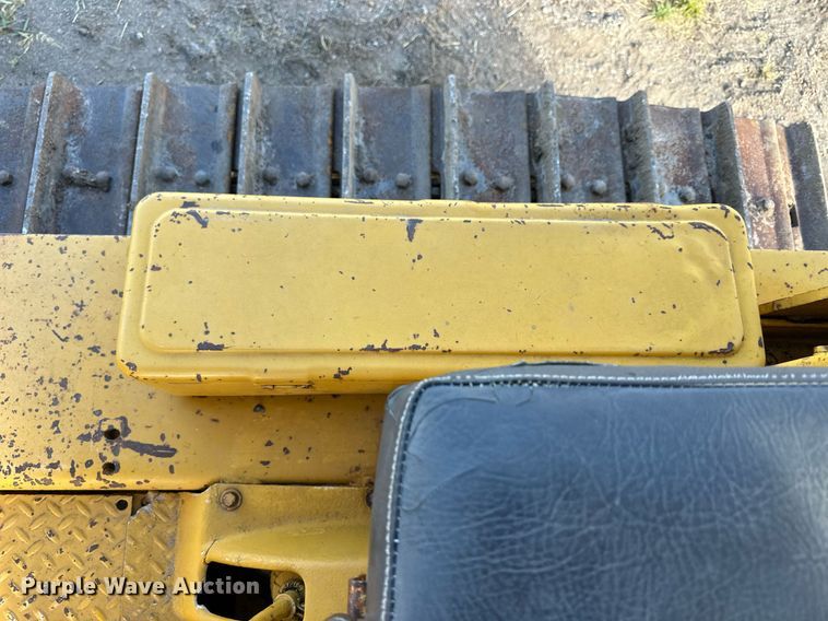 image for item NP9449 1960 Caterpillar D6B  dozer
