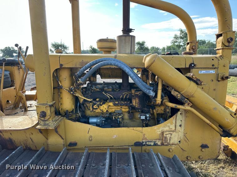 image for item NP9449 1960 Caterpillar D6B  dozer