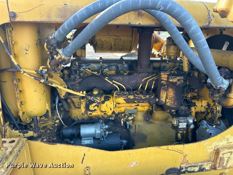 image for item NP9449 1960 Caterpillar D6B  dozer