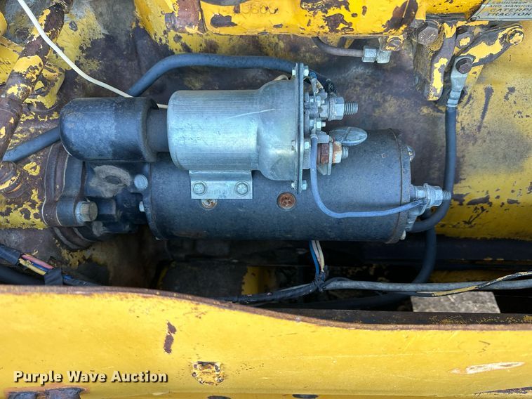 image for item NP9449 1960 Caterpillar D6B  dozer