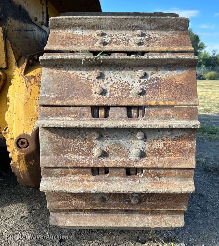 image for item NP9449 1960 Caterpillar D6B  dozer