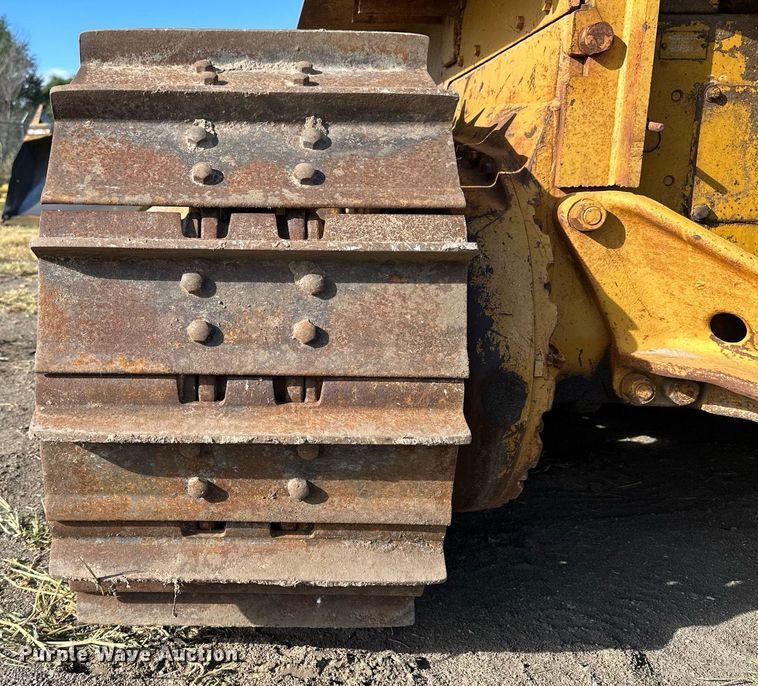 image for item NP9449 1960 Caterpillar D6B  dozer