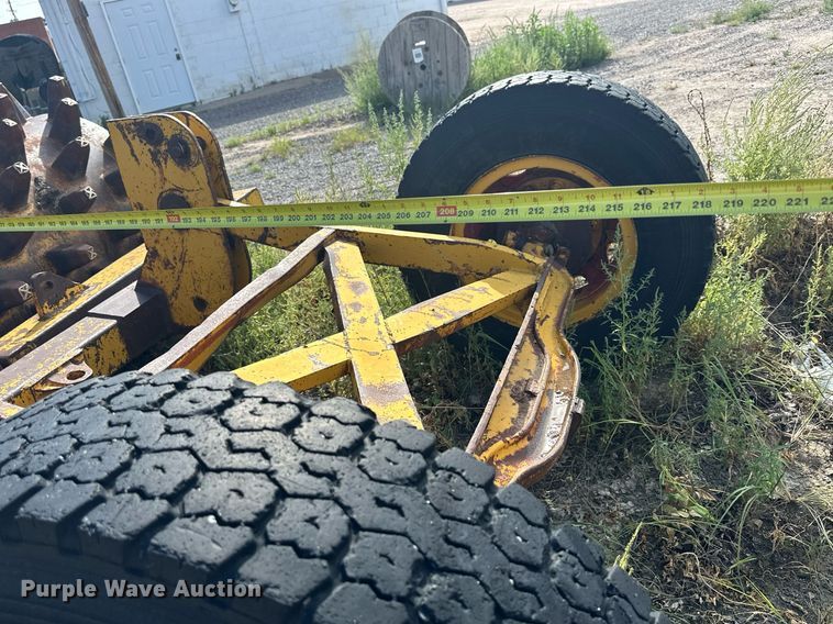 image for item NP9450 American Steel Works  wedge foot roller