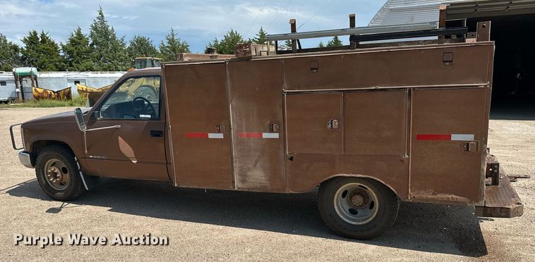 image for item NP9453 1990  Chevrolet C3500  utility bed pickup truck