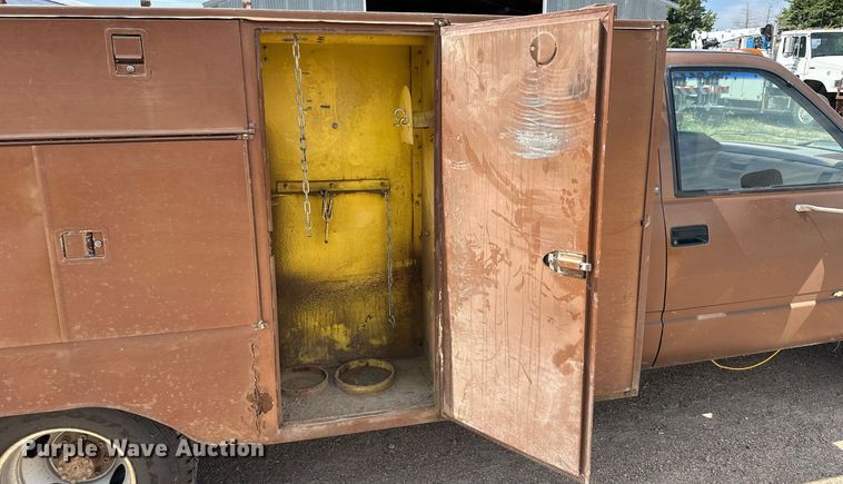 image for item NP9453 1990  Chevrolet C3500  utility bed pickup truck