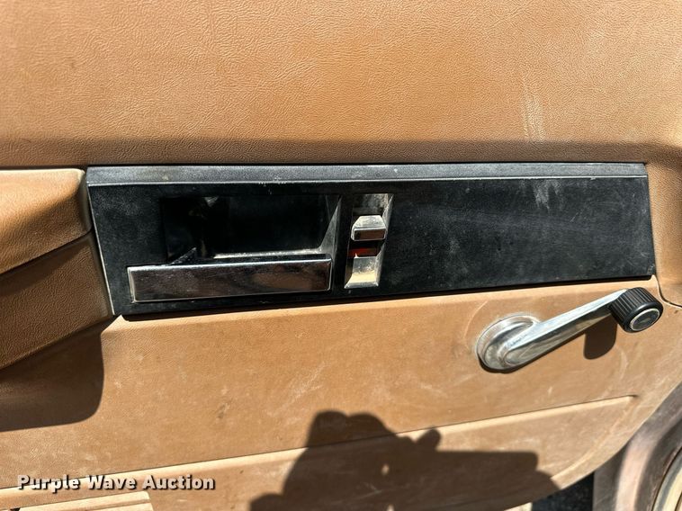 image for item NP9453 1990  Chevrolet C3500  utility bed pickup truck