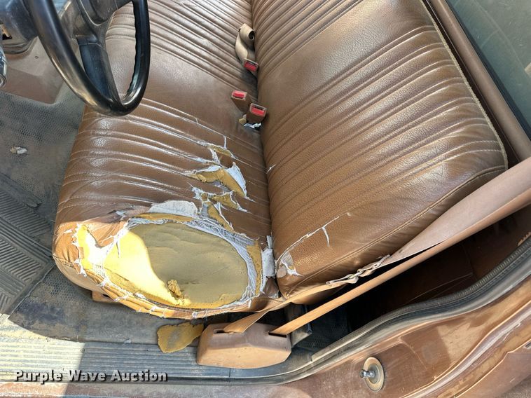 image for item NP9453 1990  Chevrolet C3500  utility bed pickup truck