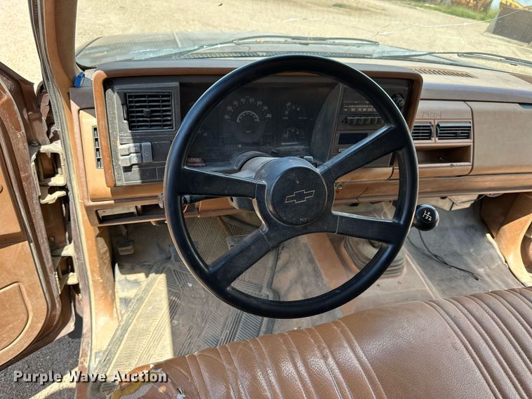 image for item NP9453 1990  Chevrolet C3500  utility bed pickup truck