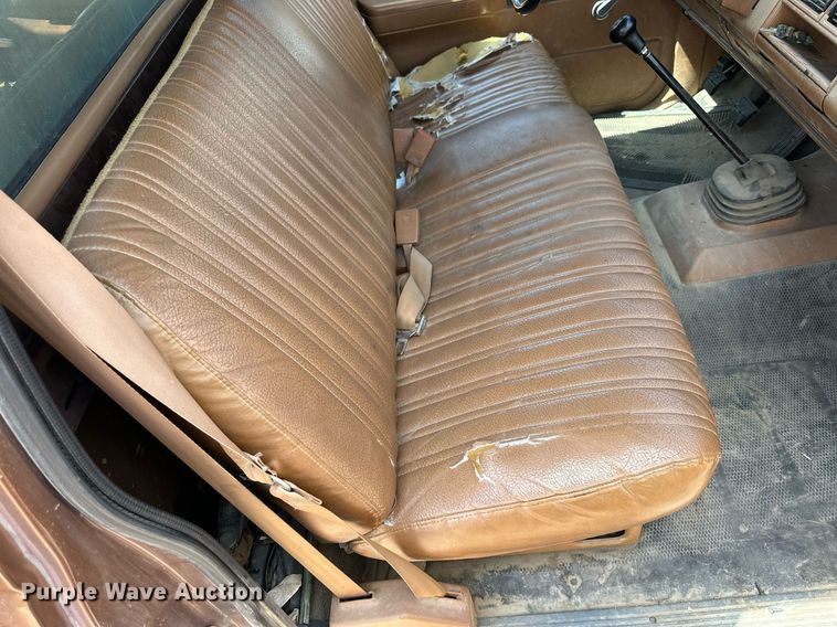 image for item NP9453 1990  Chevrolet C3500  utility bed pickup truck