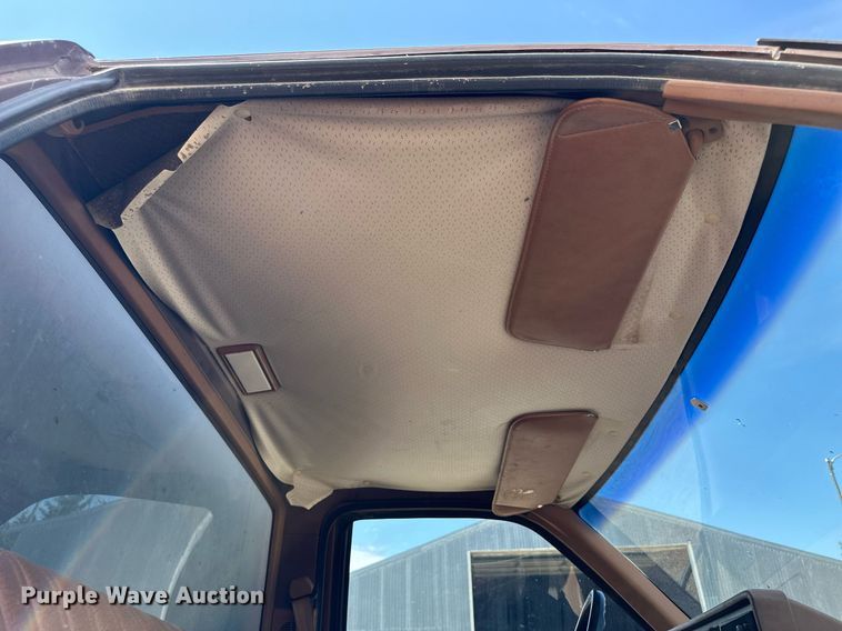 image for item NP9453 1990  Chevrolet C3500  utility bed pickup truck