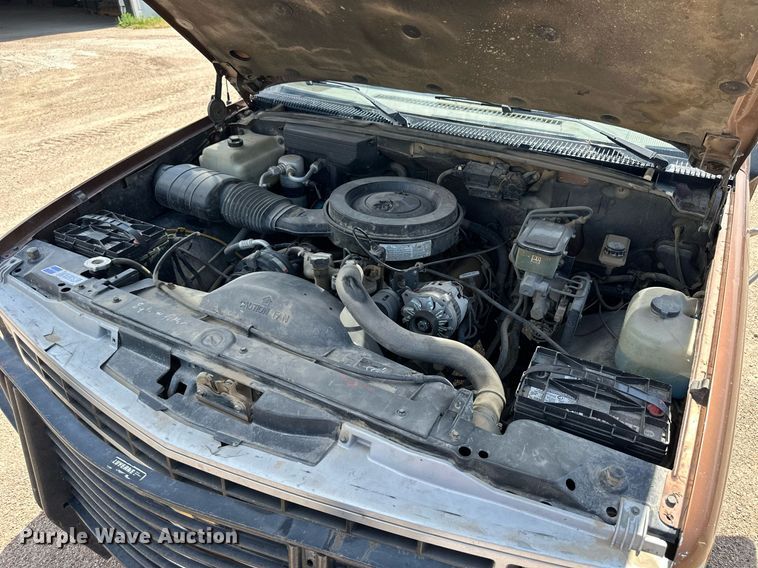 image for item NP9453 1990  Chevrolet C3500  utility bed pickup truck