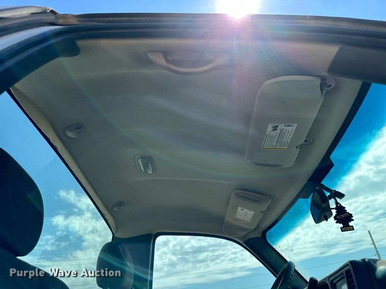 image for item NP9454 2007 Chevrolet Silverado Classic 1500  pickup truck