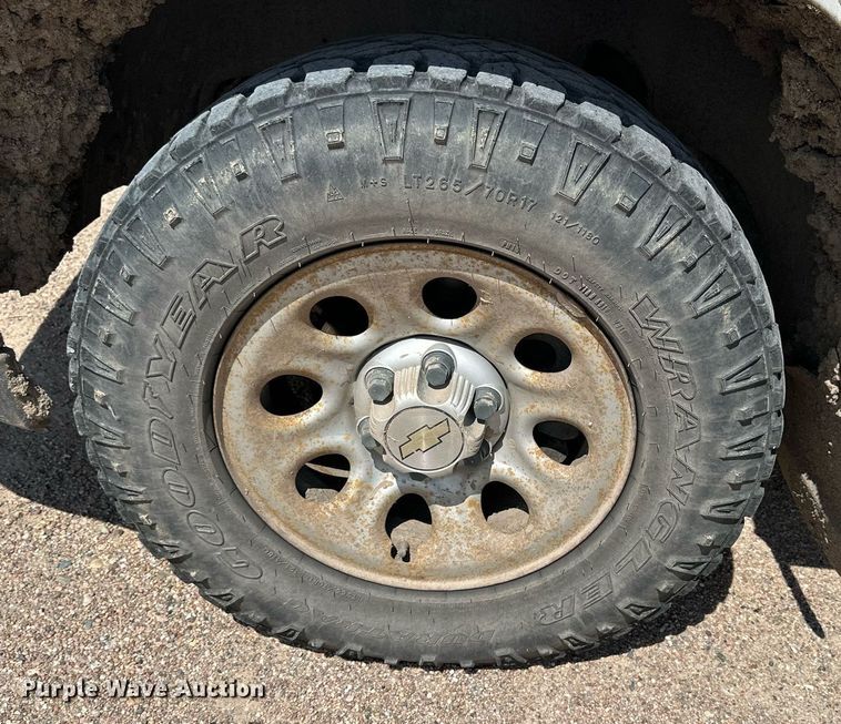 image for item NP9454 2007 Chevrolet Silverado Classic 1500  pickup truck