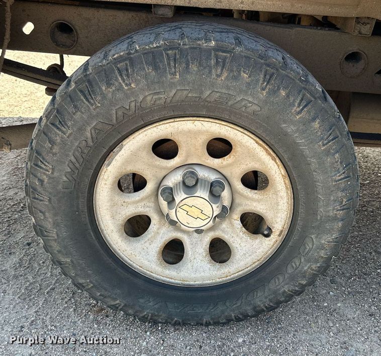 image for item NP9454 2007 Chevrolet Silverado Classic 1500  pickup truck