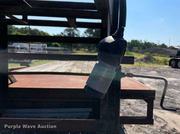 image for item NT9438 1999 Jennings' Trailer Mfg. Sure-Pull  equipment trailer