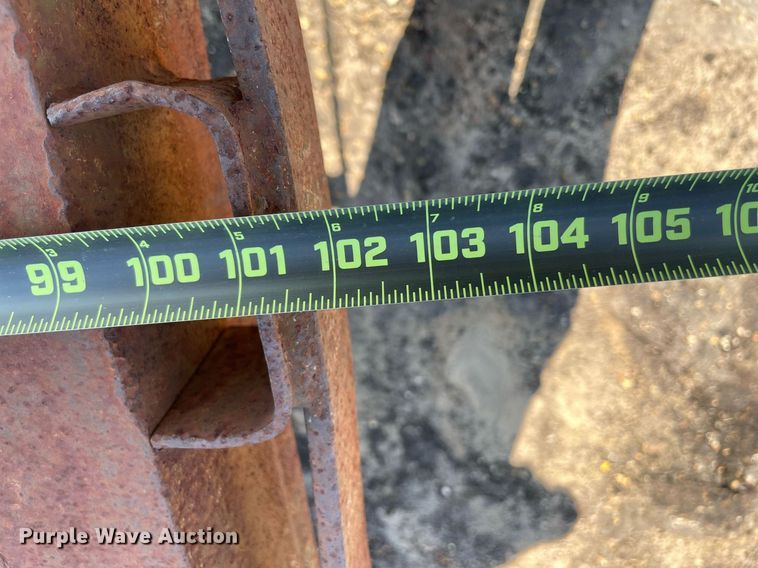 image for item NT9438 1999 Jennings' Trailer Mfg. Sure-Pull  equipment trailer