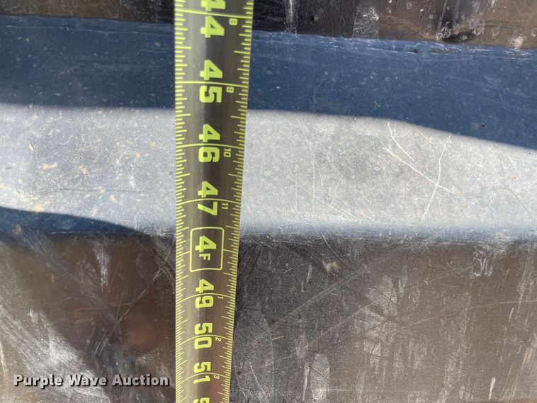 image for item NT9449 2011 Volvo dump truck