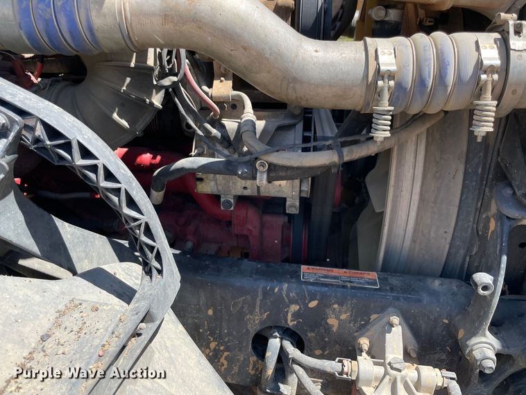 image for item NT9449 2011 Volvo dump truck