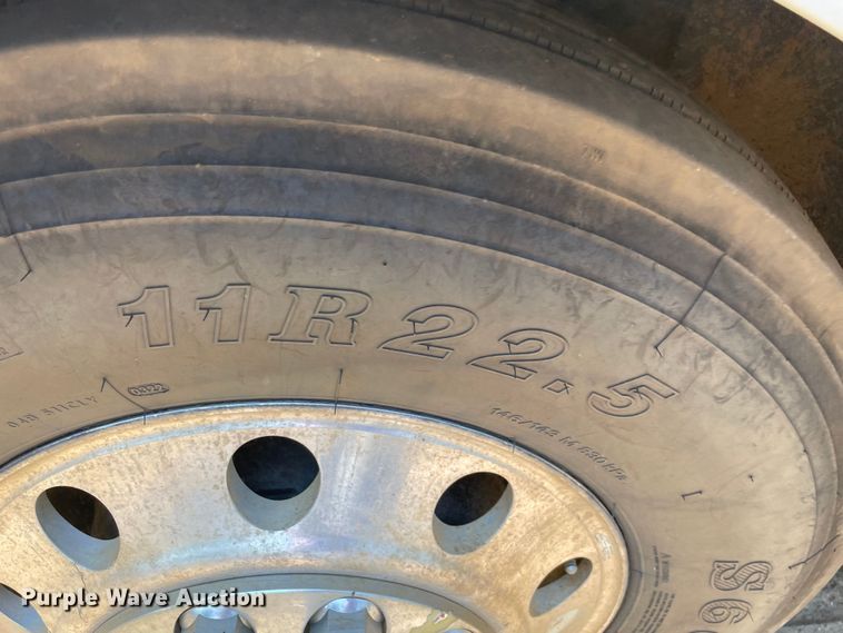 image for item NT9449 2011 Volvo dump truck