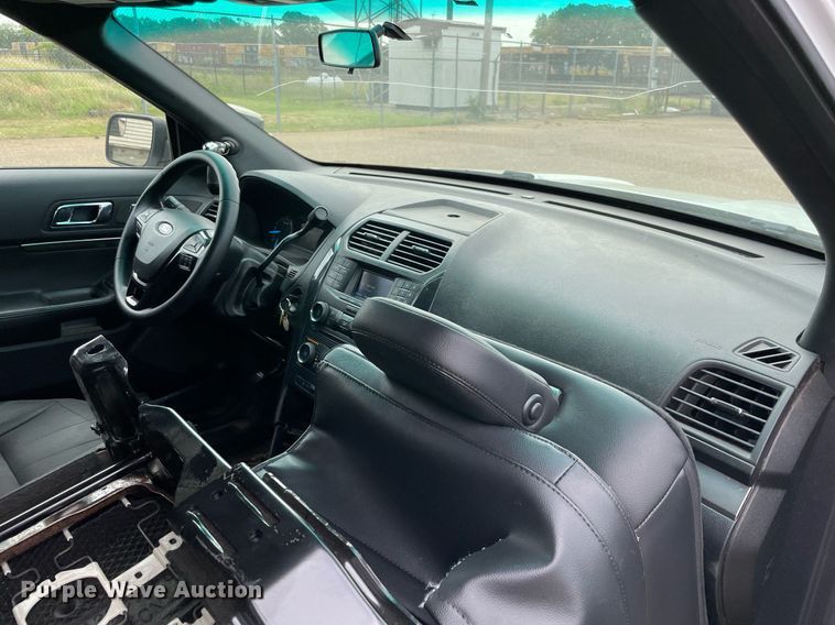 image for item NT9451 2017 Ford Explorer Police Interceptor  SUV