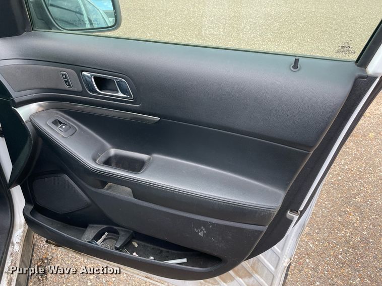 image for item NT9451 2017 Ford Explorer Police Interceptor  SUV