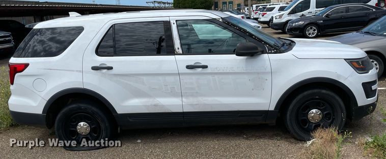 image for item NT9452 2017 Ford Explorer Police Interceptor  SUV