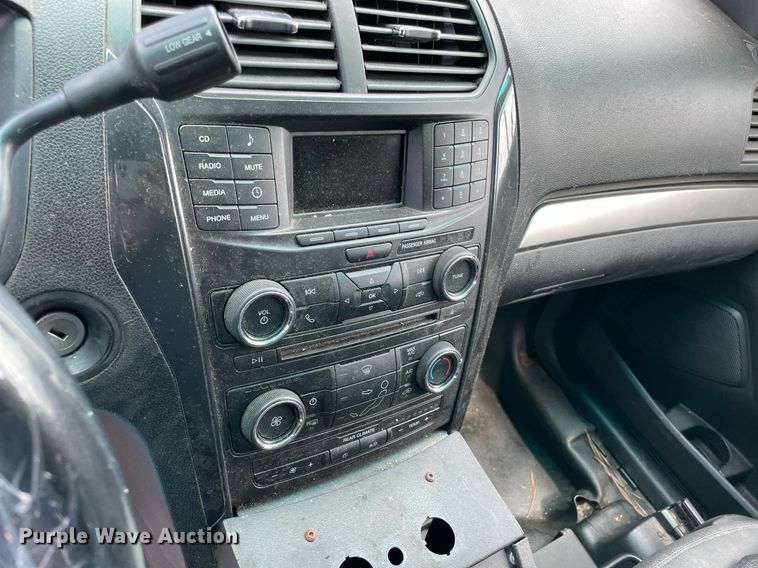 image for item NT9452 2017 Ford Explorer Police Interceptor  SUV