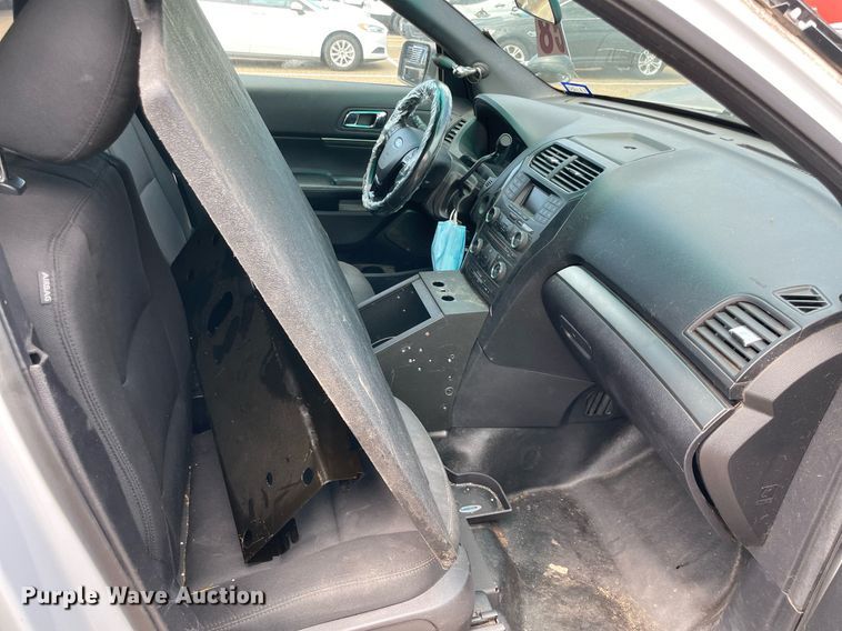 image for item NT9452 2017 Ford Explorer Police Interceptor  SUV