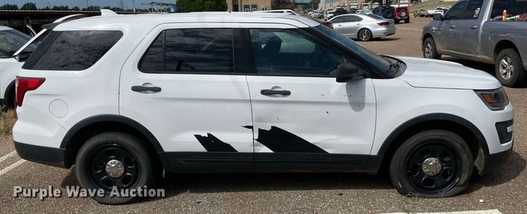 image for item NT9453 2017 Ford Explorer Police Interceptor  SUV