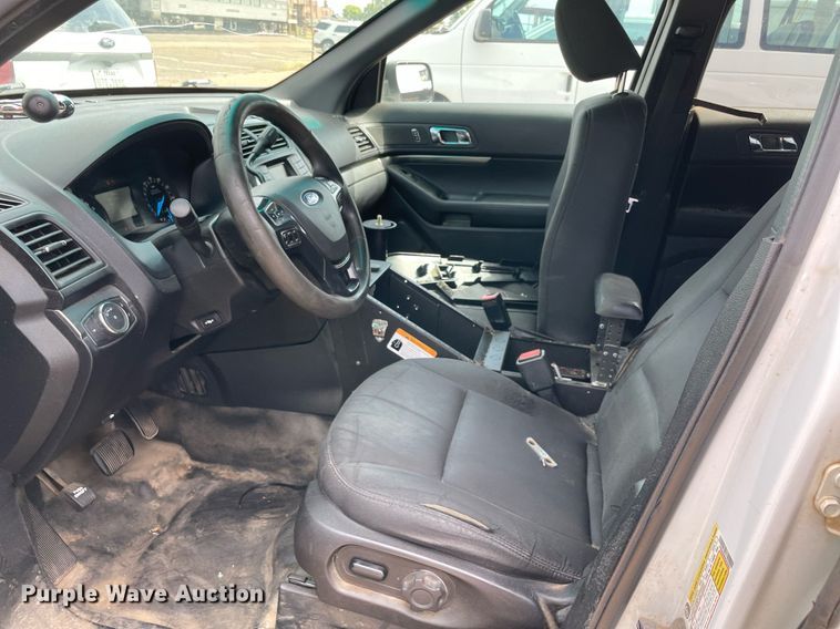 image for item NT9453 2017 Ford Explorer Police Interceptor  SUV