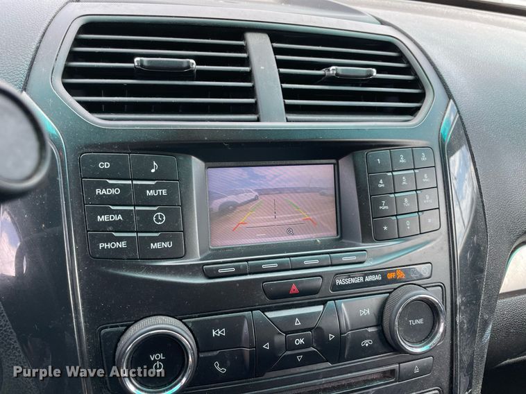 image for item NT9453 2017 Ford Explorer Police Interceptor  SUV