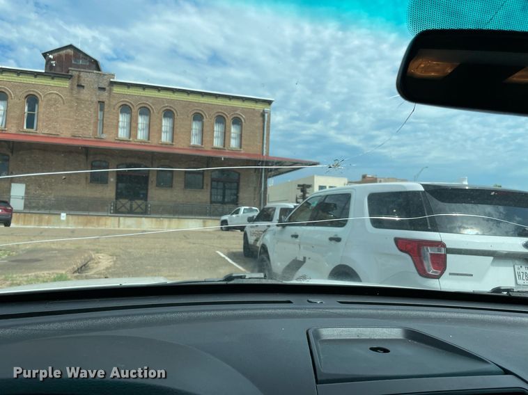 image for item NT9453 2017 Ford Explorer Police Interceptor  SUV